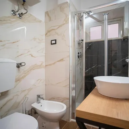 Appartamento Little Gem - Cozy In Center Bari
